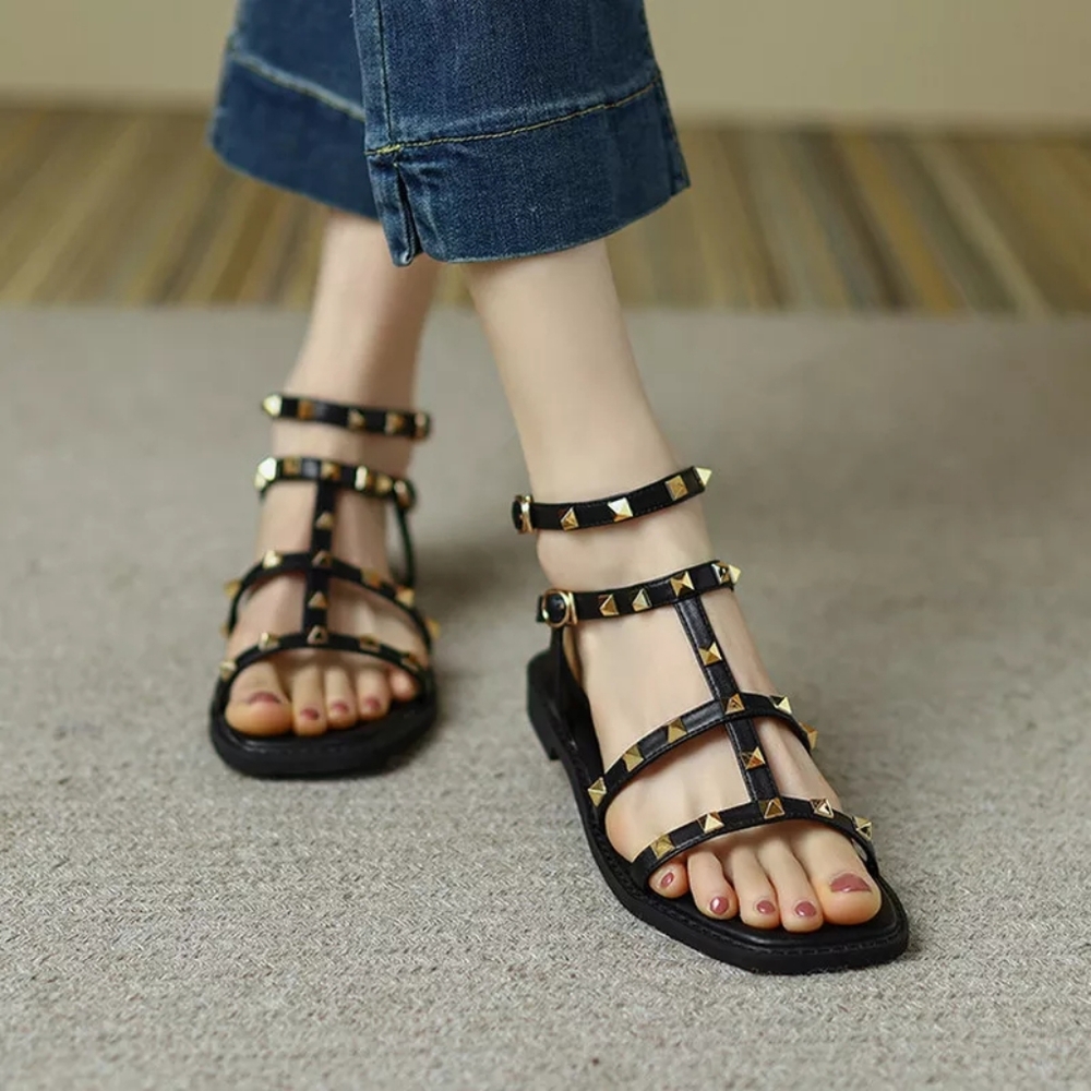 New Women Sandals Size 8